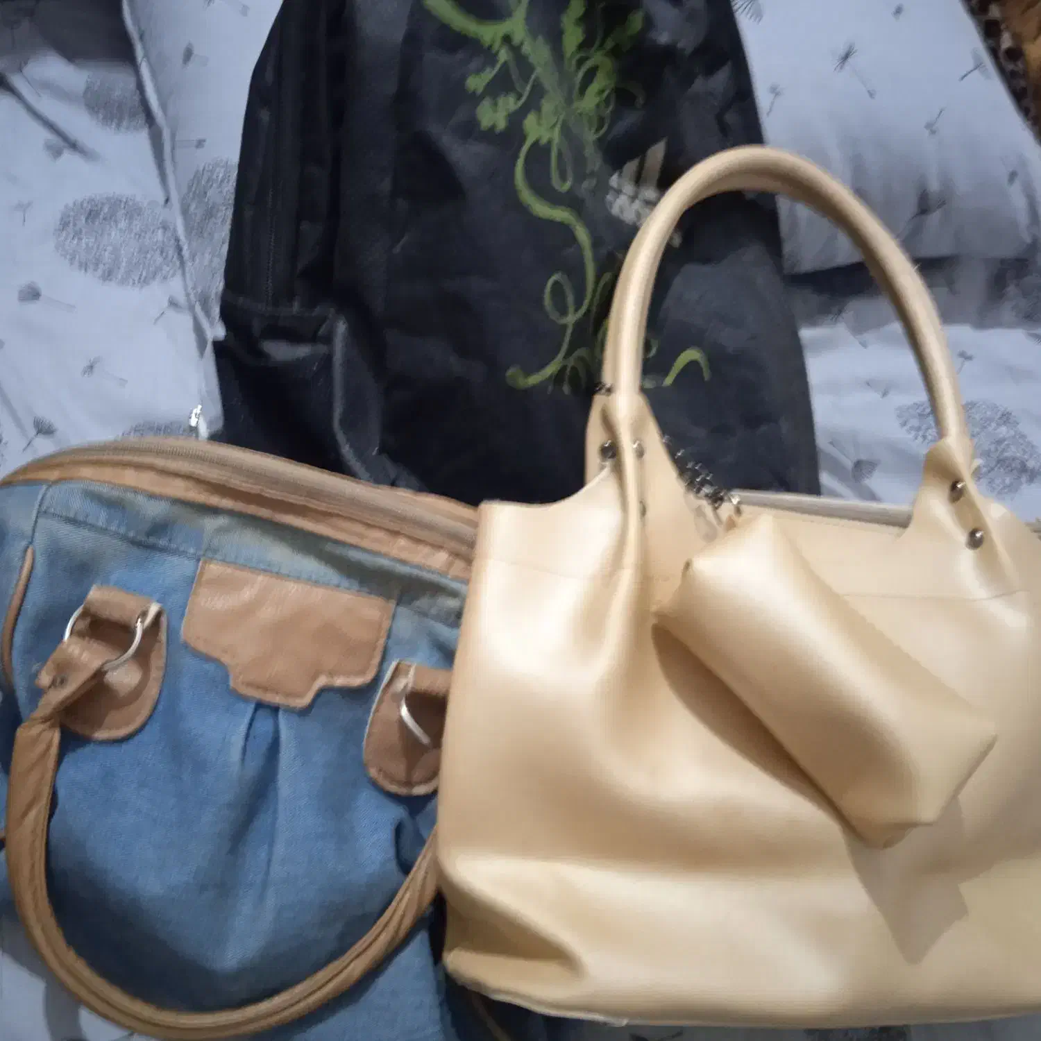 کیف|کیف، کفش، کمربند|جهرم, |دیوار