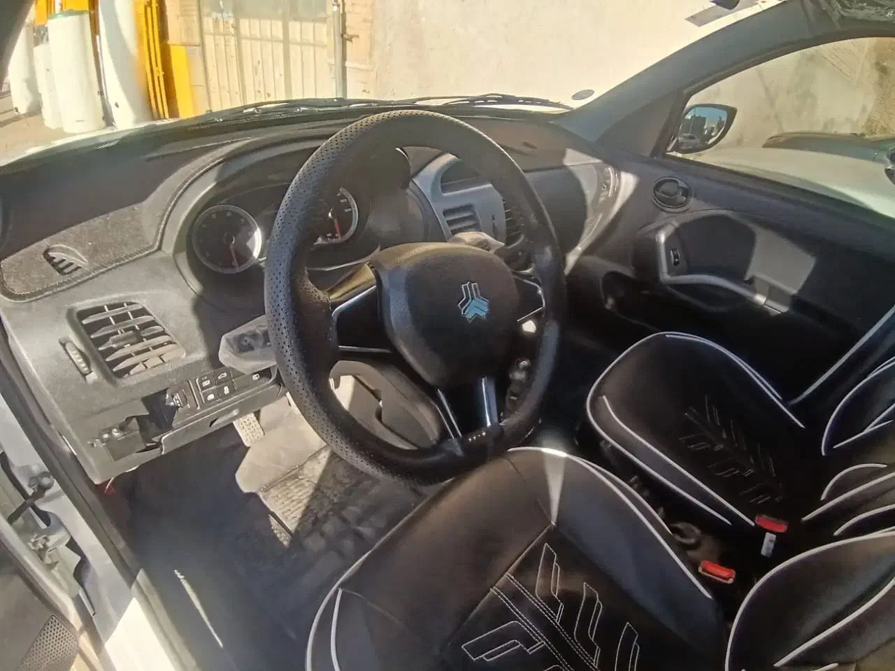 کوییک آر اس|خودرو سواری و وانت|شیراز, مسلم|دیوار