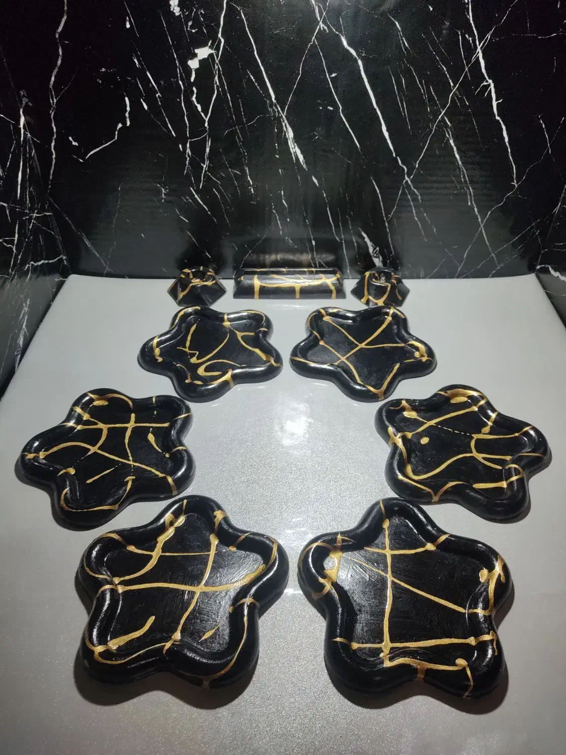 هفت سین|مجسمه، تندیس، ماکت|سنگر, |دیوار