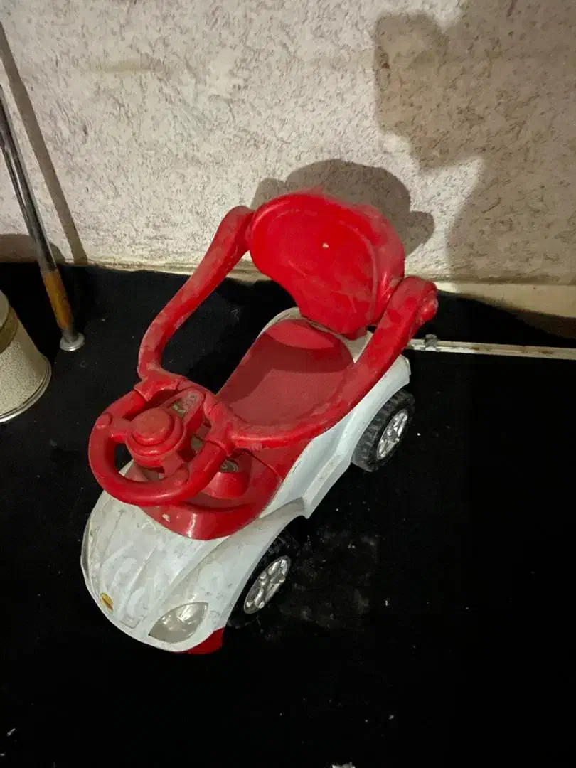 سه چرخه ماشین اسکوتر بوفه|اسباب و اثاث بچه|گرگان, |دیوار