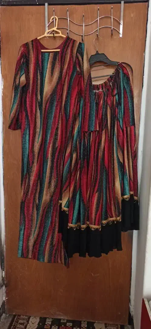 لباس محلی لری|لباس|اهرم, |دیوار