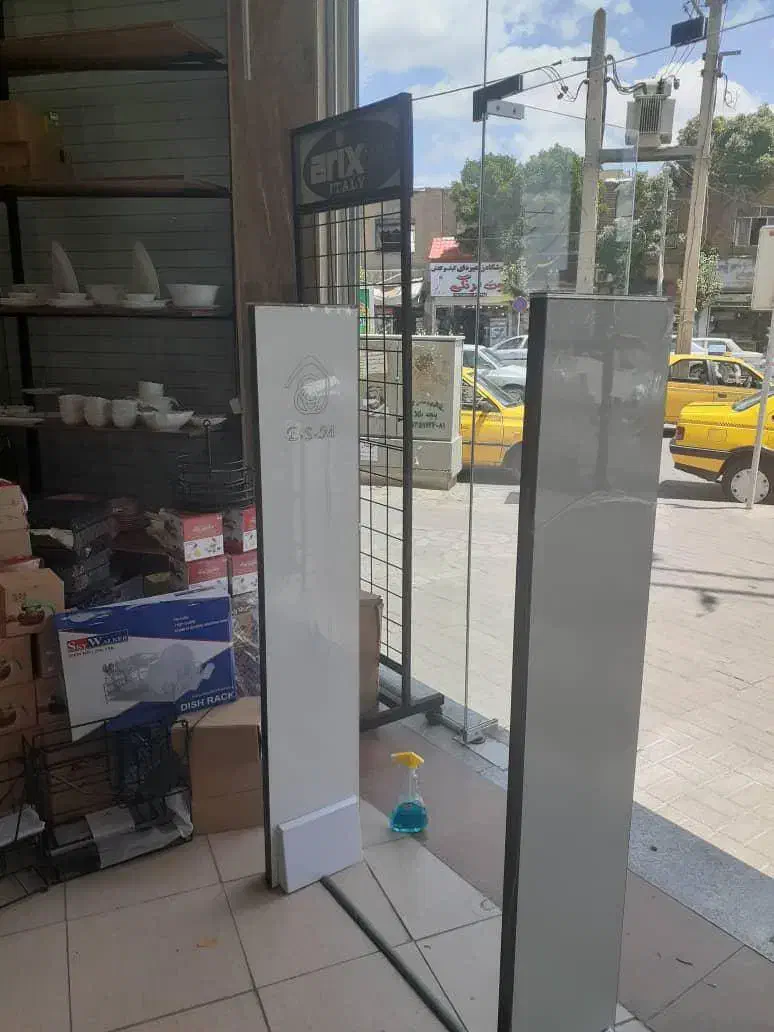 تولید،نصب انواع دزدگیرهای لباس|خدمات پیشه و مهارت|همدان, |دیوار