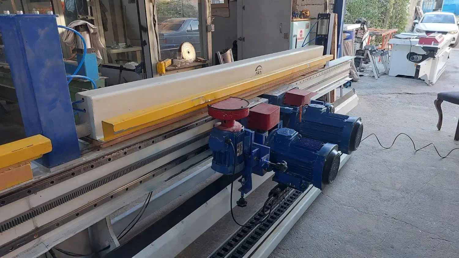 دورکن و قاب لبه کن یا کابل زن|ماشینآلات صنعتی|تبریز, |دیوار