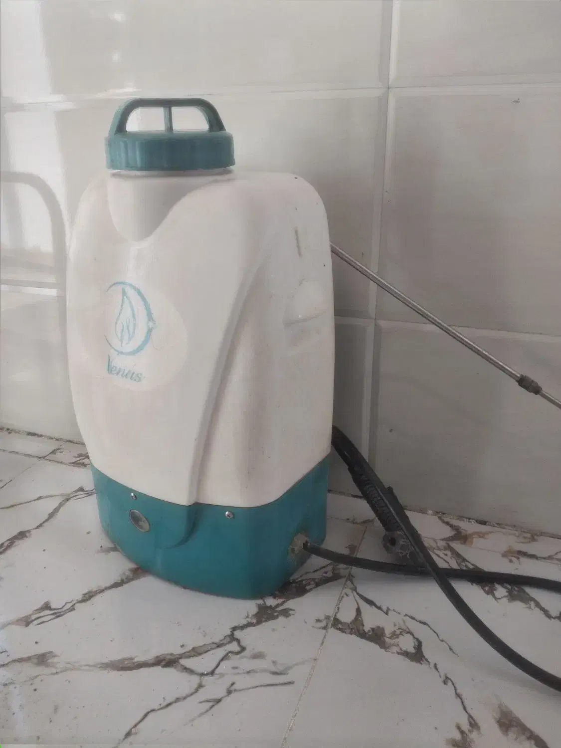 سم پاش|سایر لوازم برقی|فولادشهر, فولادشهر|دیوار