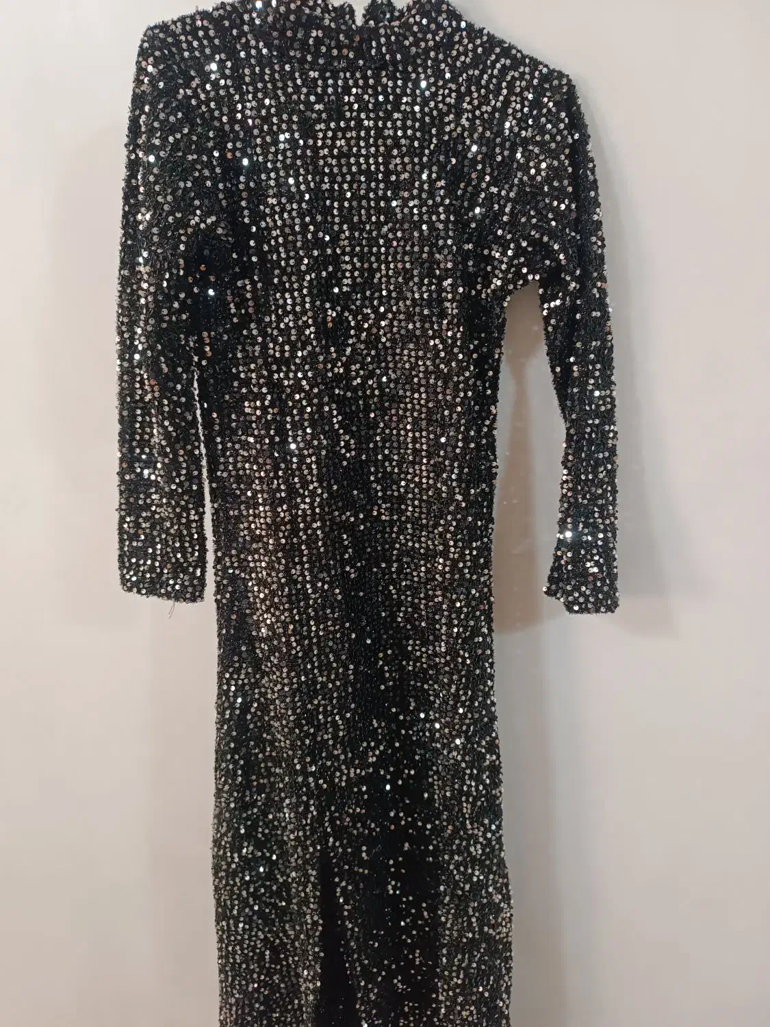 پیرهن مجلسی|لباس|خرم‌آباد, |دیوار