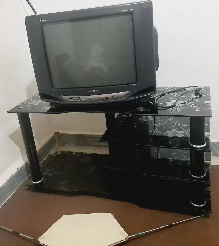 تلویزیون ۲۱ اینچ سامسونگ|تلویزیون و پروژکتور|نورآباد ممسنی, |دیوار