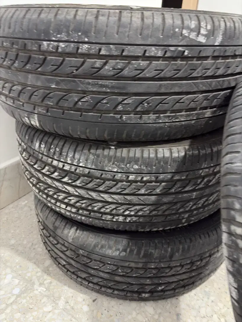 لاستیک|قطعات یدکی و لوازم جانبی|گرمسار, |دیوار