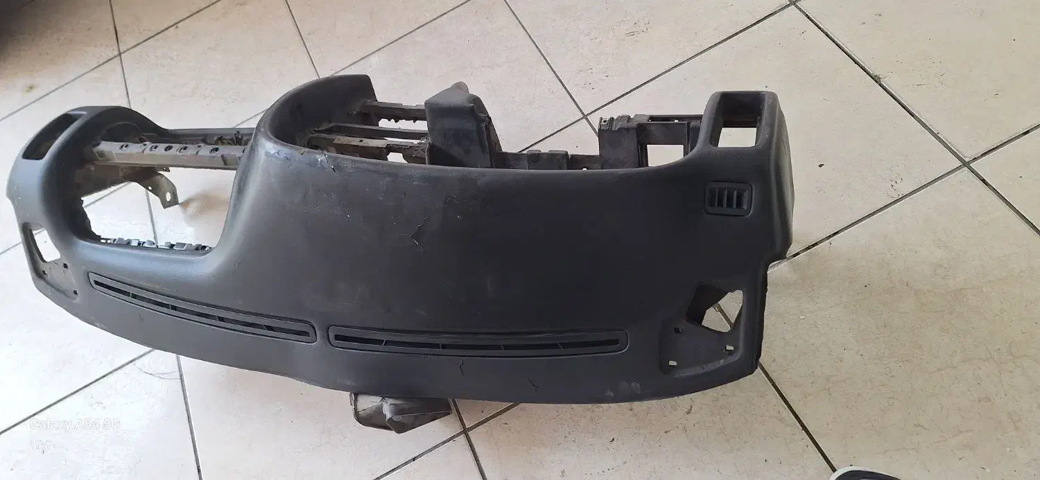 داشبوردزانتیا|قطعات یدکی و لوازم جانبی|رشت, سیا اسطلخ|دیوار