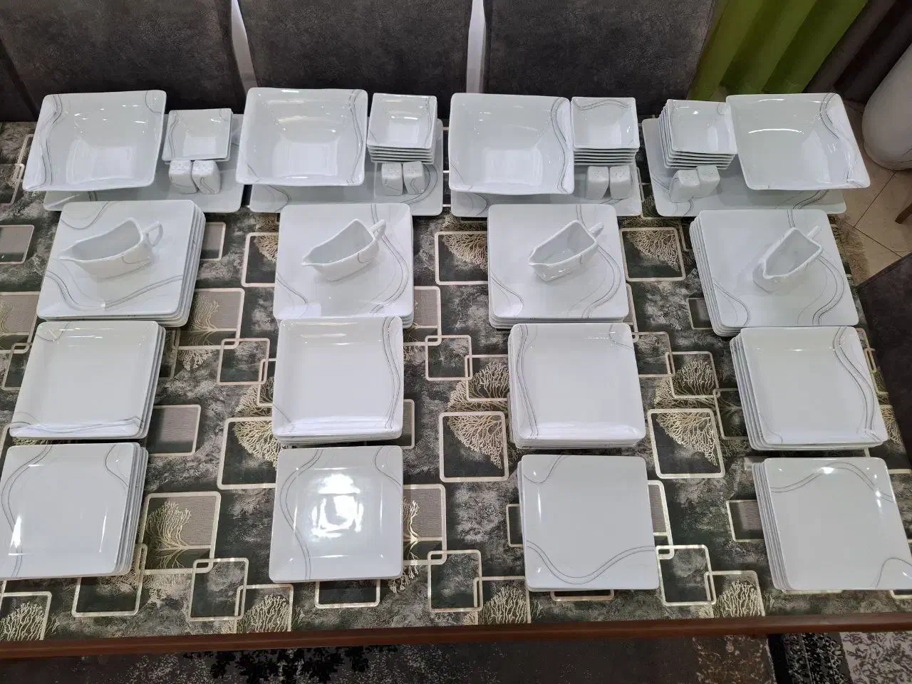 سرویس چینی تقدیس|ظروف سرو و پذیرایی|تهران, شهرک چیتگر|دیوار