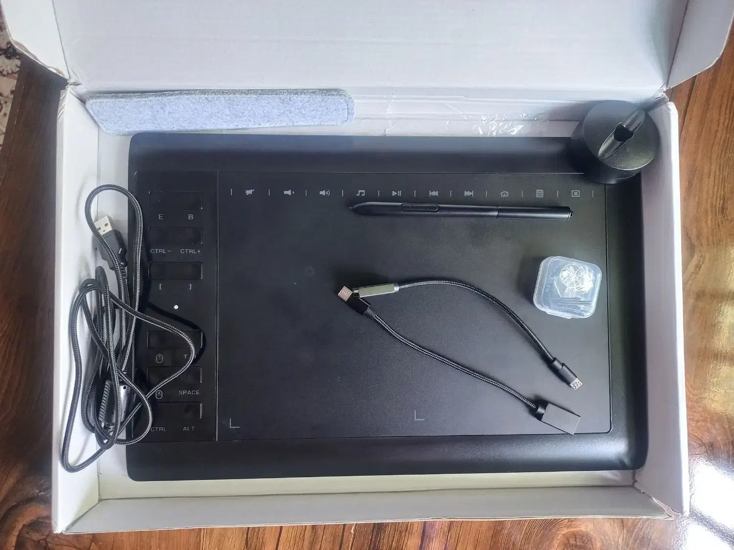 تبلت گرافیکی|تبلت|صدرا-فارس, فاز ۱|دیوار