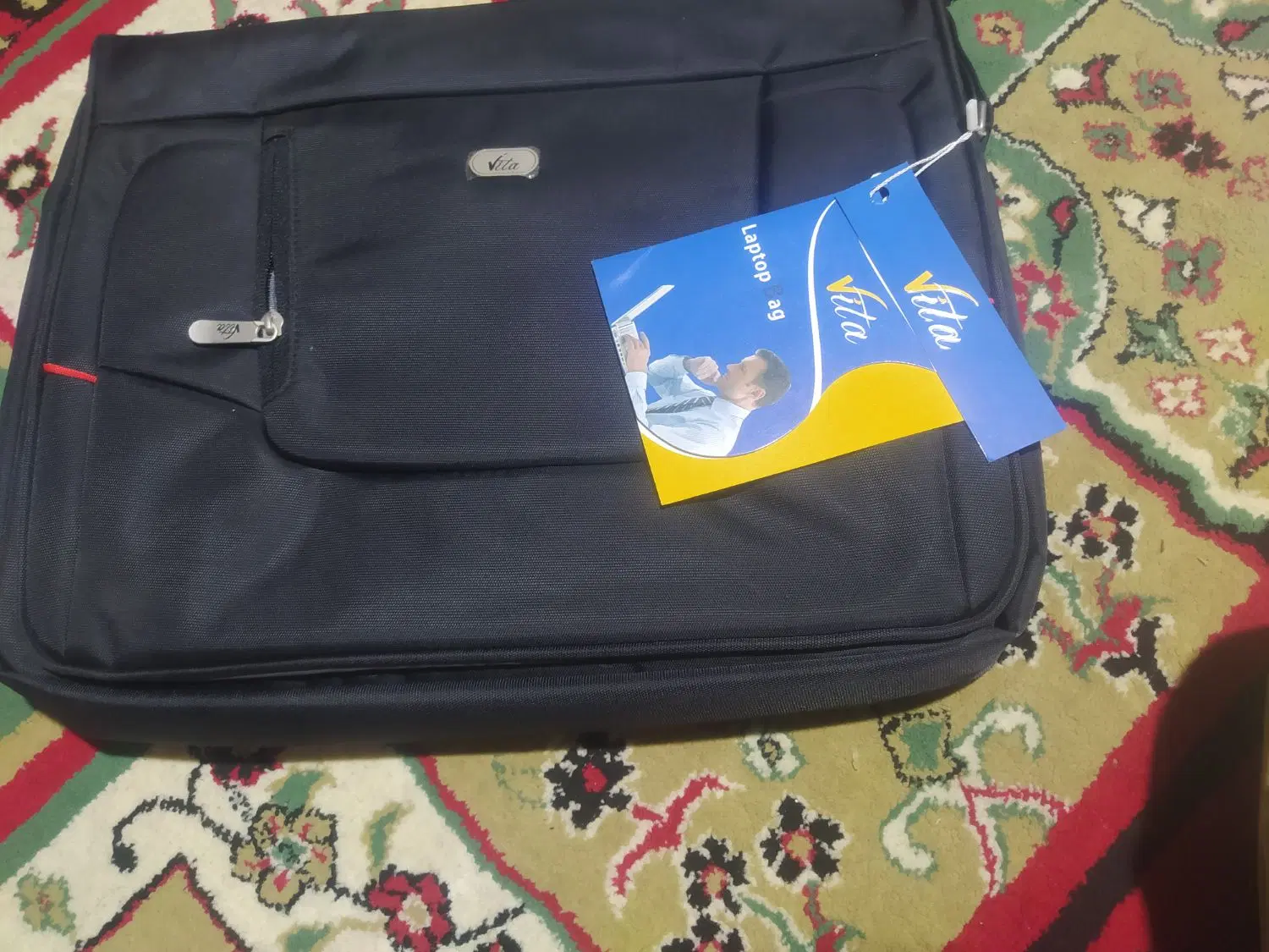کیف|کیف، کفش، کمربند|یاسوج, |دیوار
