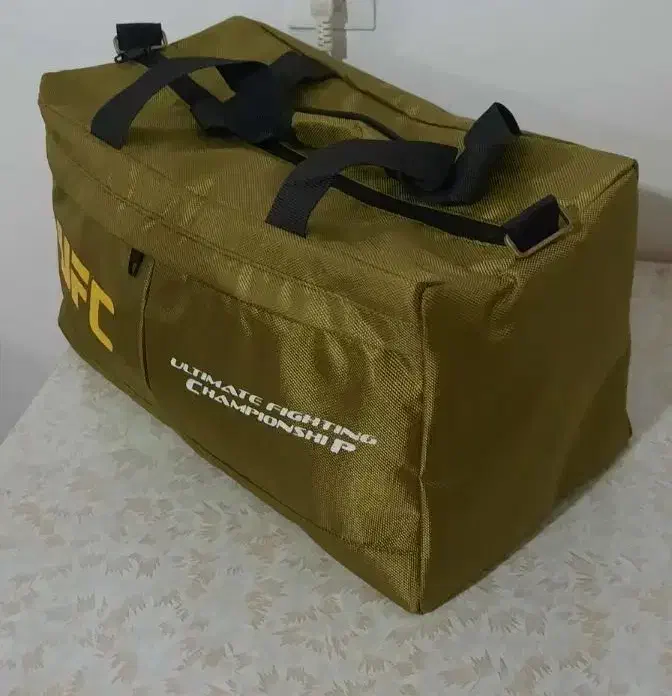 ساک ورزشی، مسافرتی|کیف، کفش، کمربند|گرمدره, |دیوار