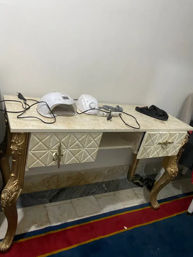 لوازم خونه مبل میزTVبرنج میزناخن برای سالن|حراج|نسیمشهر, |دیوار