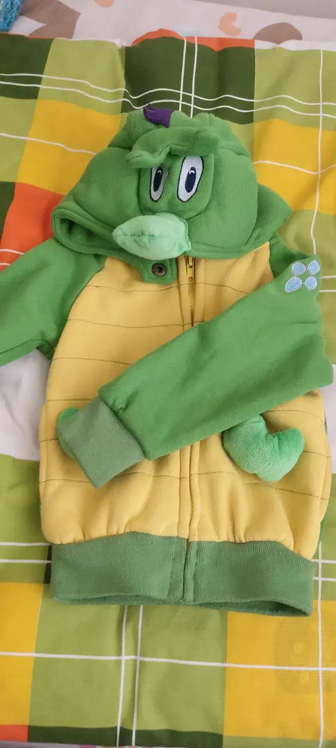 سویشرت دایناسوری در حد نو|کفش و لباس بچه|تهران, بهداشت|دیوار