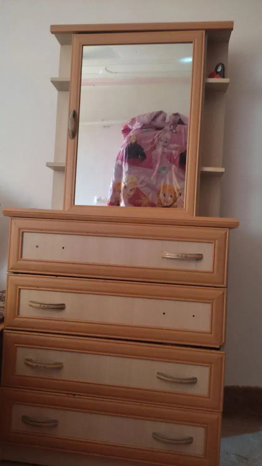 میز آرایشی وبوفه|بوفه، ویترین، کنسول|بندر امام خمینی, |دیوار