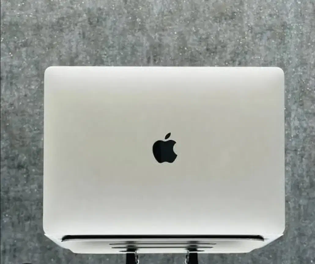 Mac book air m1|رایانه همراه|شیراز, تپه تلویزیون|دیوار