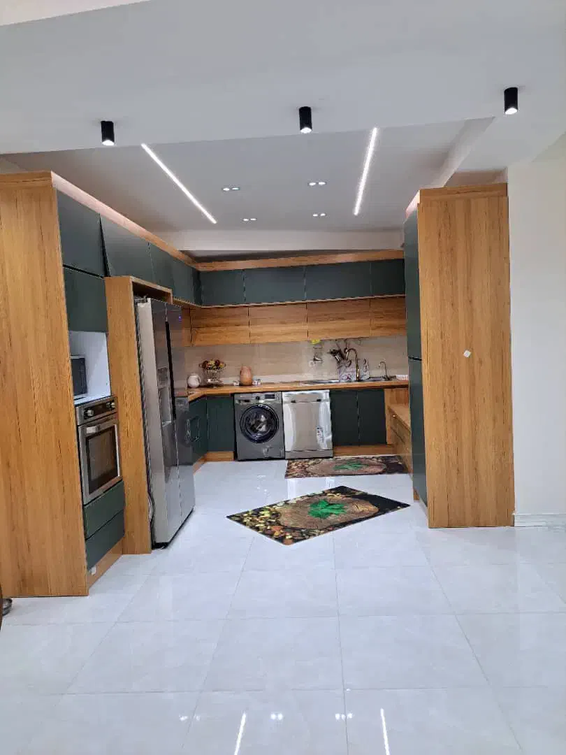 ۲۴۰ متر کریم آباد ویو دریا ۳ خواب فروش / کد ۱۰۷۳۷|فروش آپارتمان|تنکابن, |دیوار