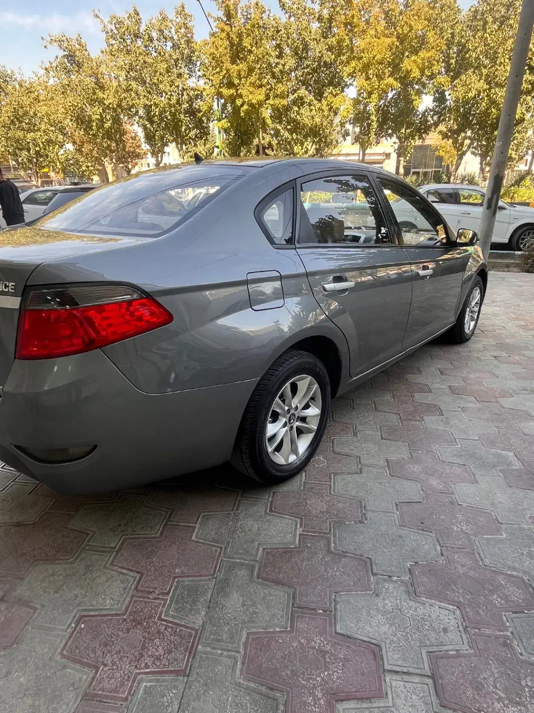 برلیانس h330 اتوماتیک|خودرو سواری و وانت|اصفهان, شهید رجایی|دیوار