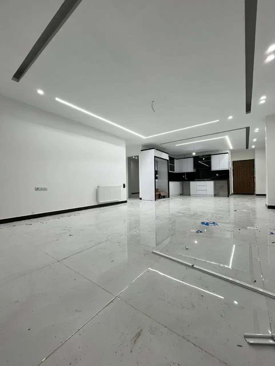 فروش واحد ۹۸متری بسیارلوکس  (دارای وام بدون‌اوراق)|فروش آپارتمان|صومعه‌سرا, |دیوار