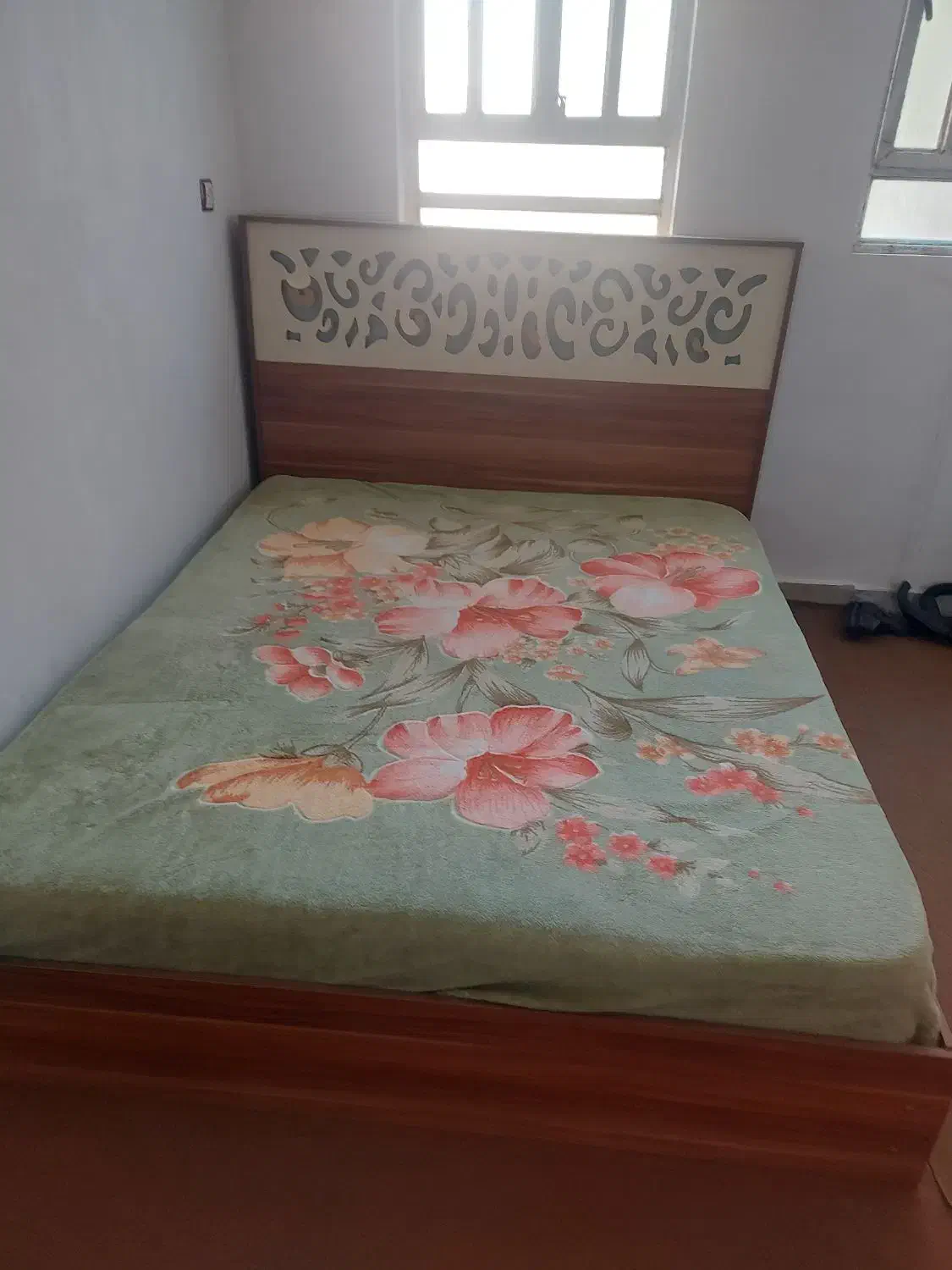 تختخواب دو نفره با تشک|تشک تختخواب|بروجرد, |دیوار