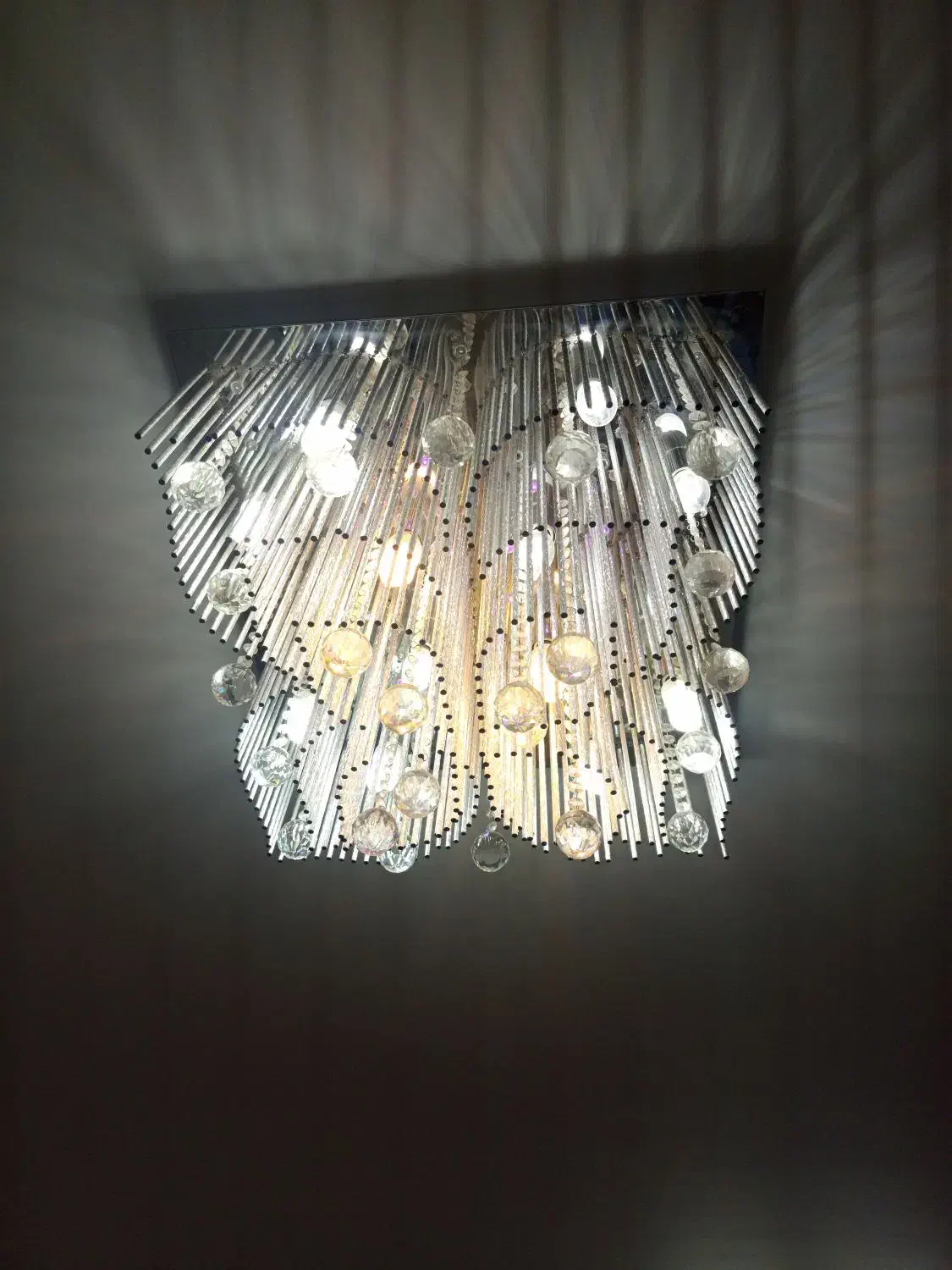 فروش فوری لوستر ال ای دی|لوستر و چراغ آویز|کاشان, گبرها|دیوار