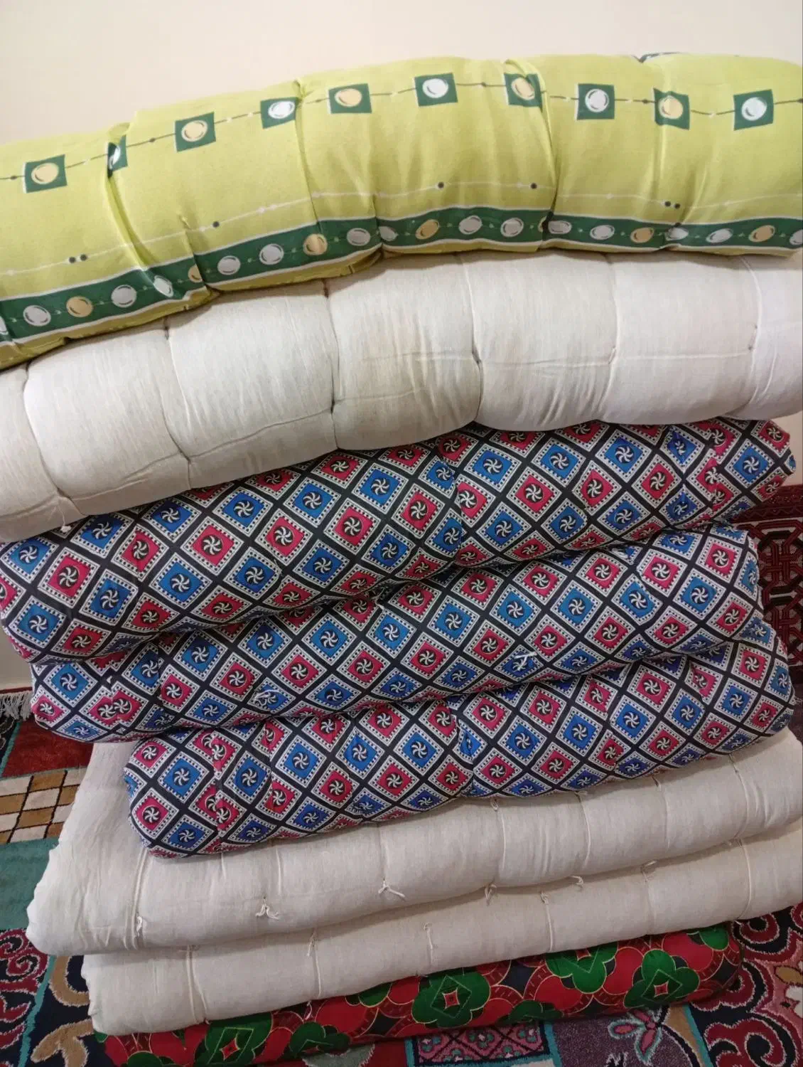 تعداد ۸ عدد تشک نو|تشک تختخواب|زاهدان, |دیوار