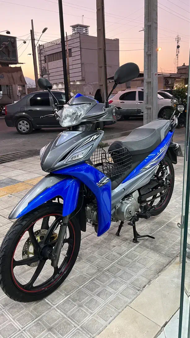 طرح ویو لیفان ۱۳۵ مدل ۱۴۰۳|موتورسیکلت|کازرون, |دیوار