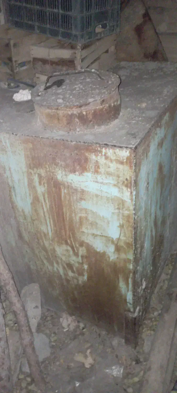 وسایل خانه و باغ و غیره..|فرش|بجنورد, |دیوار