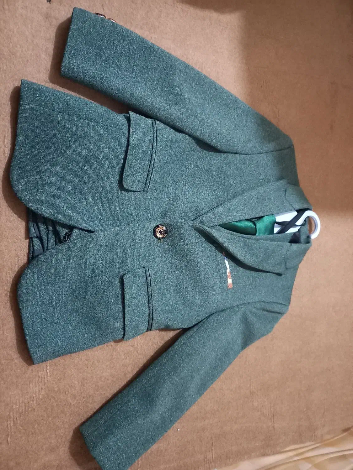 پوشاک|کفش و لباس بچه|سلماس, |دیوار