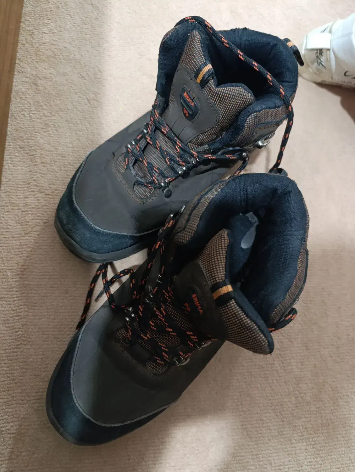 نیم بوت پسرانه سایز۳۹|کیف، کفش، کمربند|پاکدشت, پاکدشت (مامازند)|دیوار