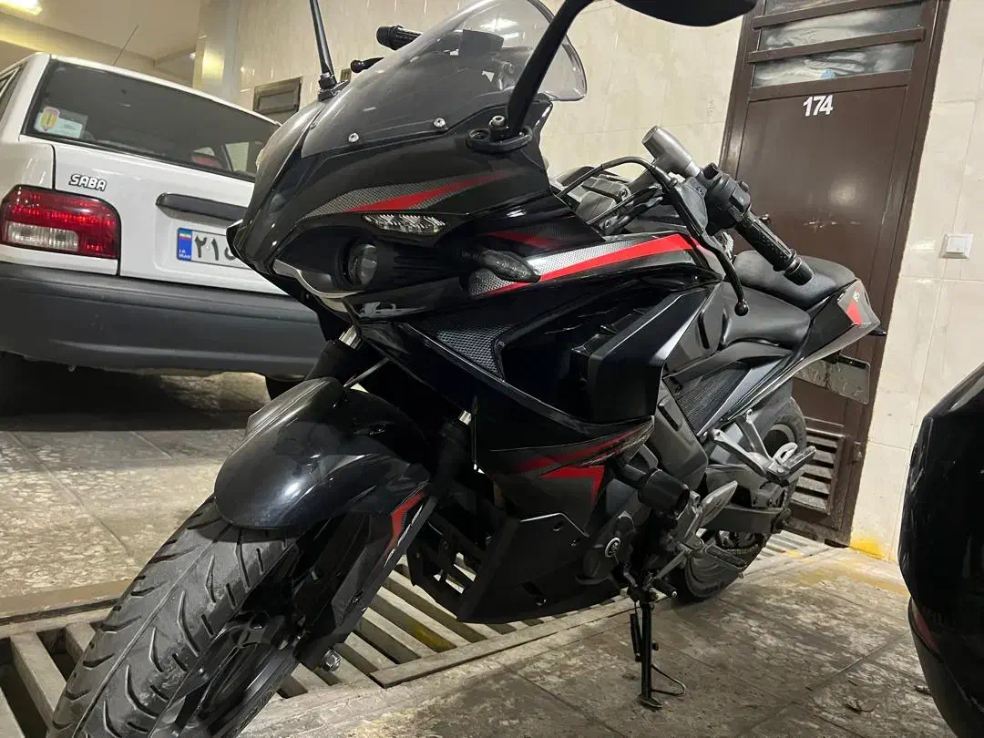 پالس RS 200 در حد صفر|موتورسیکلت|اصفهان, علی قلی آقا|دیوار