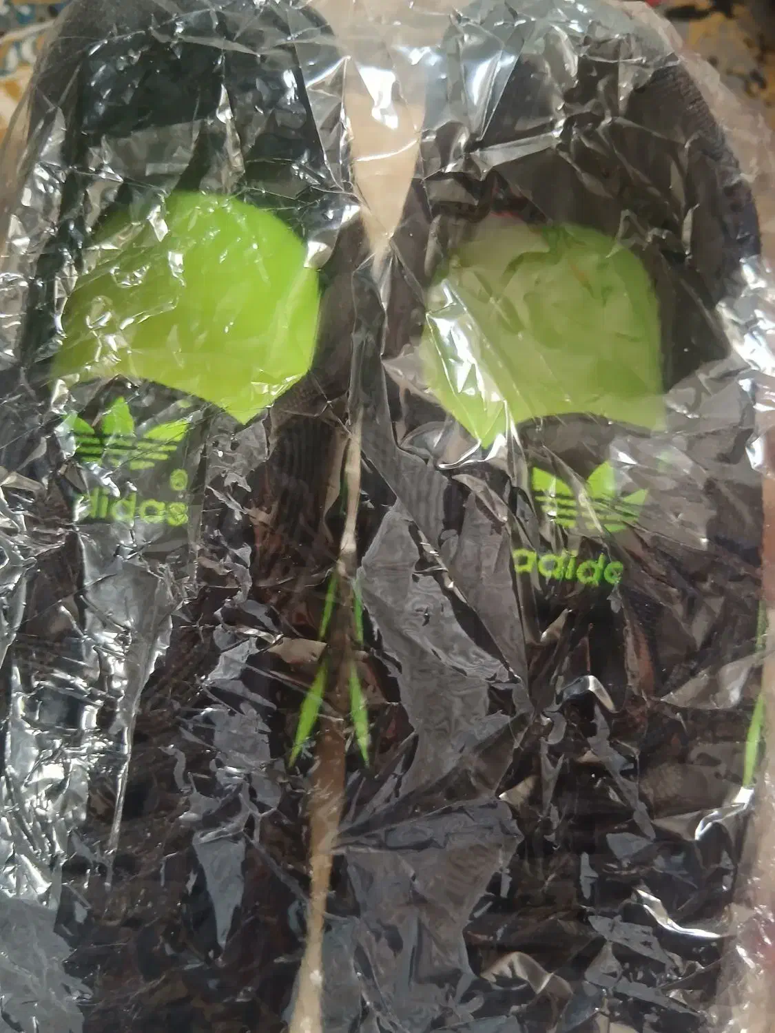 کفش ادیداس مشکی سبز|کیف، کفش، کمربند|گلبهار, شهر جدید گلبهار|دیوار