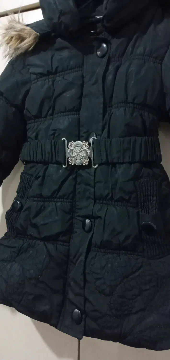 کاپشن کاملا سالم خز دار|کفش و لباس بچه|رشت, پیرکلاچای|دیوار