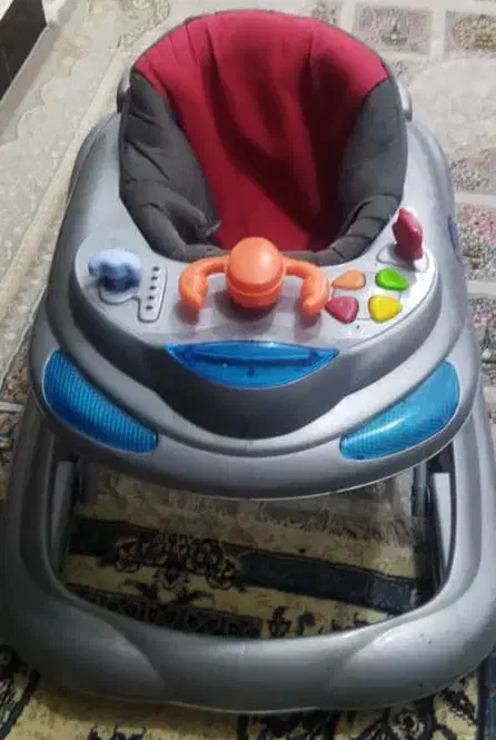 کریر و روروک|کالسکه و لوازم جانبی|شوشتر, |دیوار