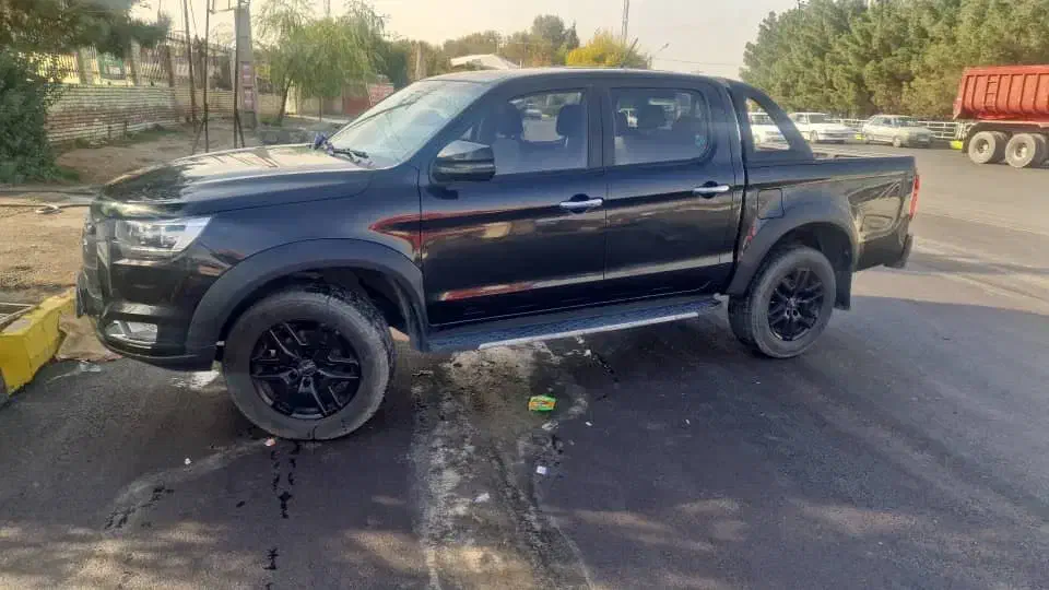 کی ام سی t8|خودرو سواری و وانت|ارومیه, |دیوار