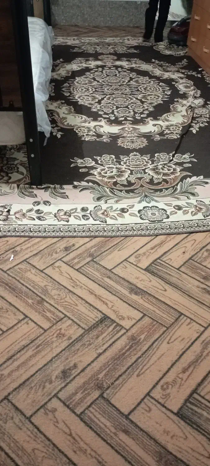 بخاری ،موکت، تخت با تشک|موکت|گرگان, |دیوار