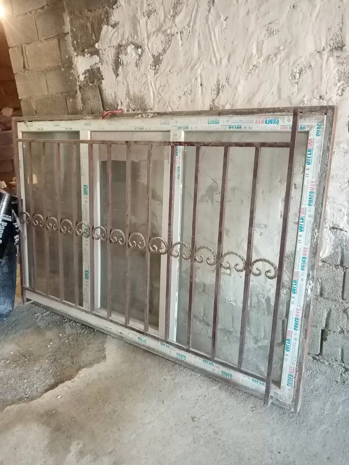 در و پنجره پی وی سی|مصالح و تجهیزات ساختمان|سقز, |دیوار