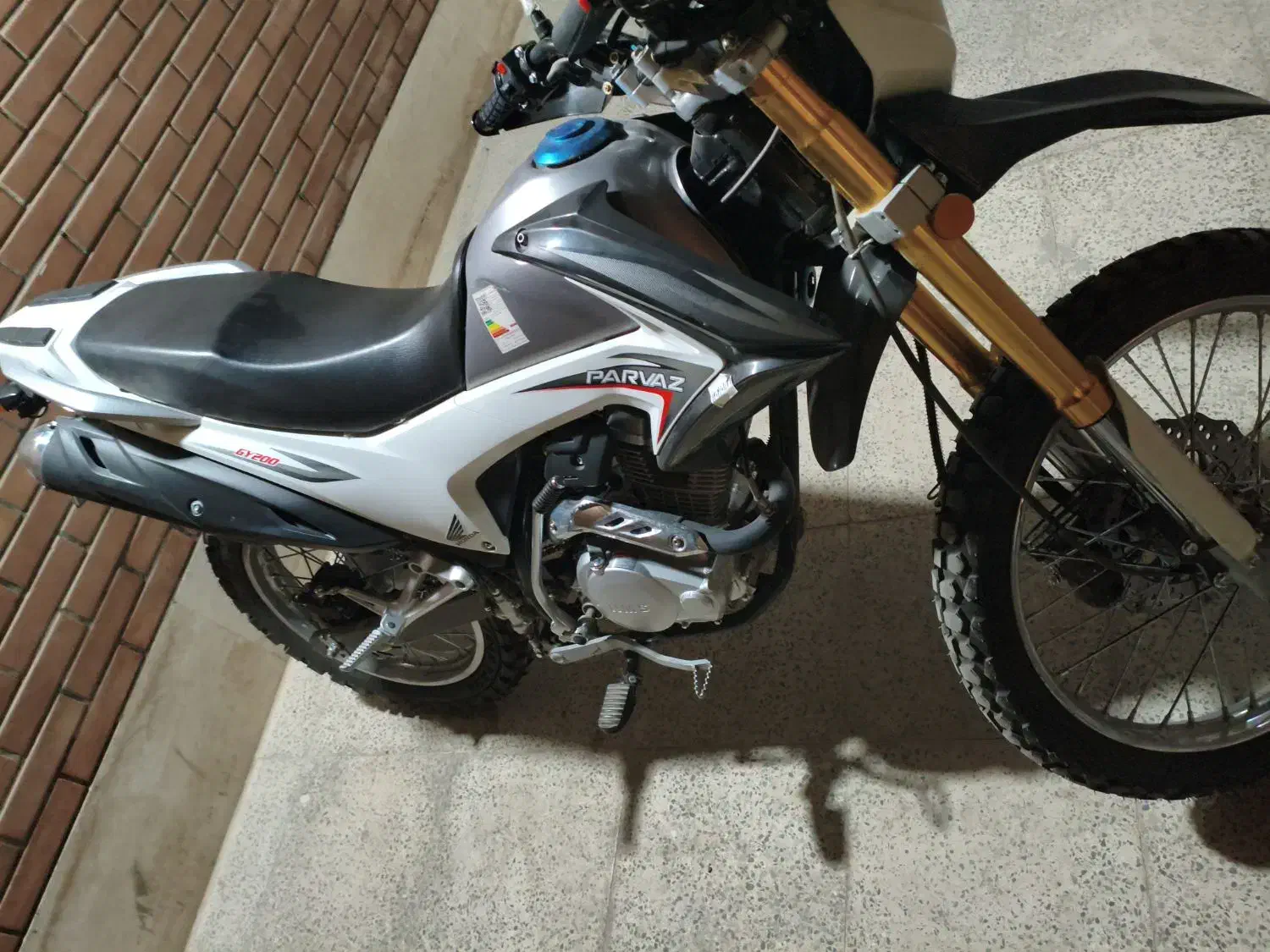 تریل پرواز GY صفر|موتورسیکلت|کاشان, پاقپان|دیوار