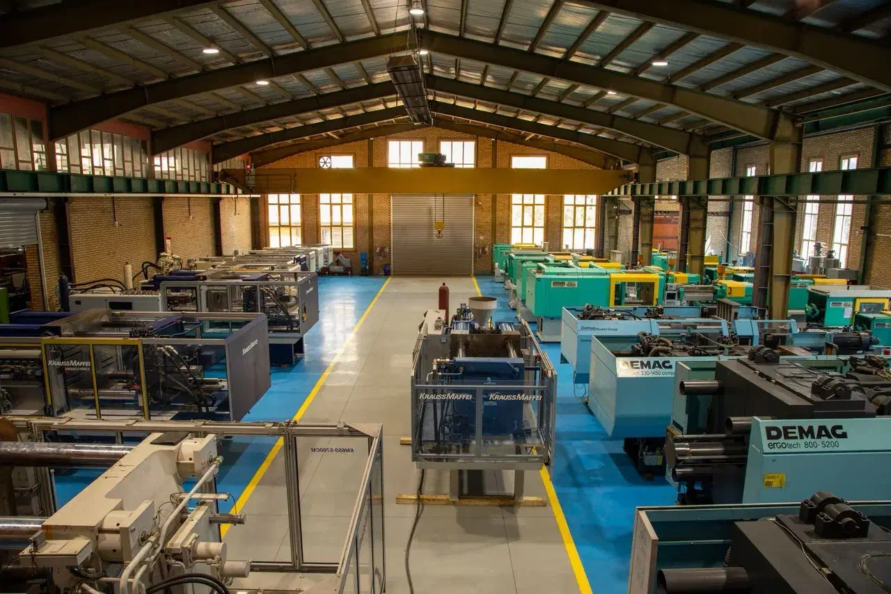 فروش و واردات ماشین تزریق پلاستیک اروپایی|ماشینآلات صنعتی|شریفآباد, |دیوار