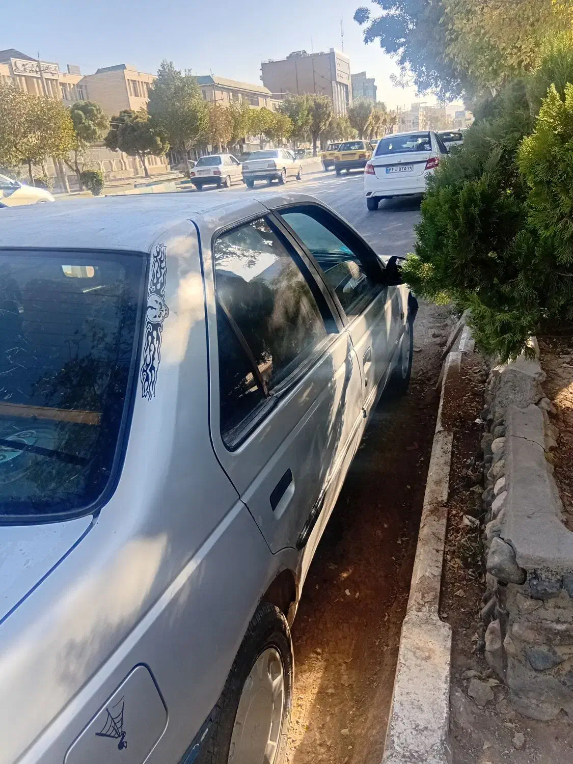 پژو روآ (ROA) سال دوگانه سوز، مدل ۱۳۹۰|خودرو سواری و وانت|کرمانشاه, |دیوار