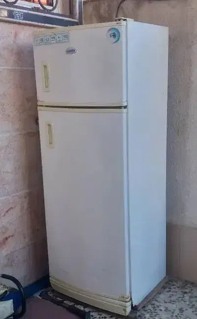 یخچال|یخچال و فریزر|لاهیجان, آهندان|دیوار