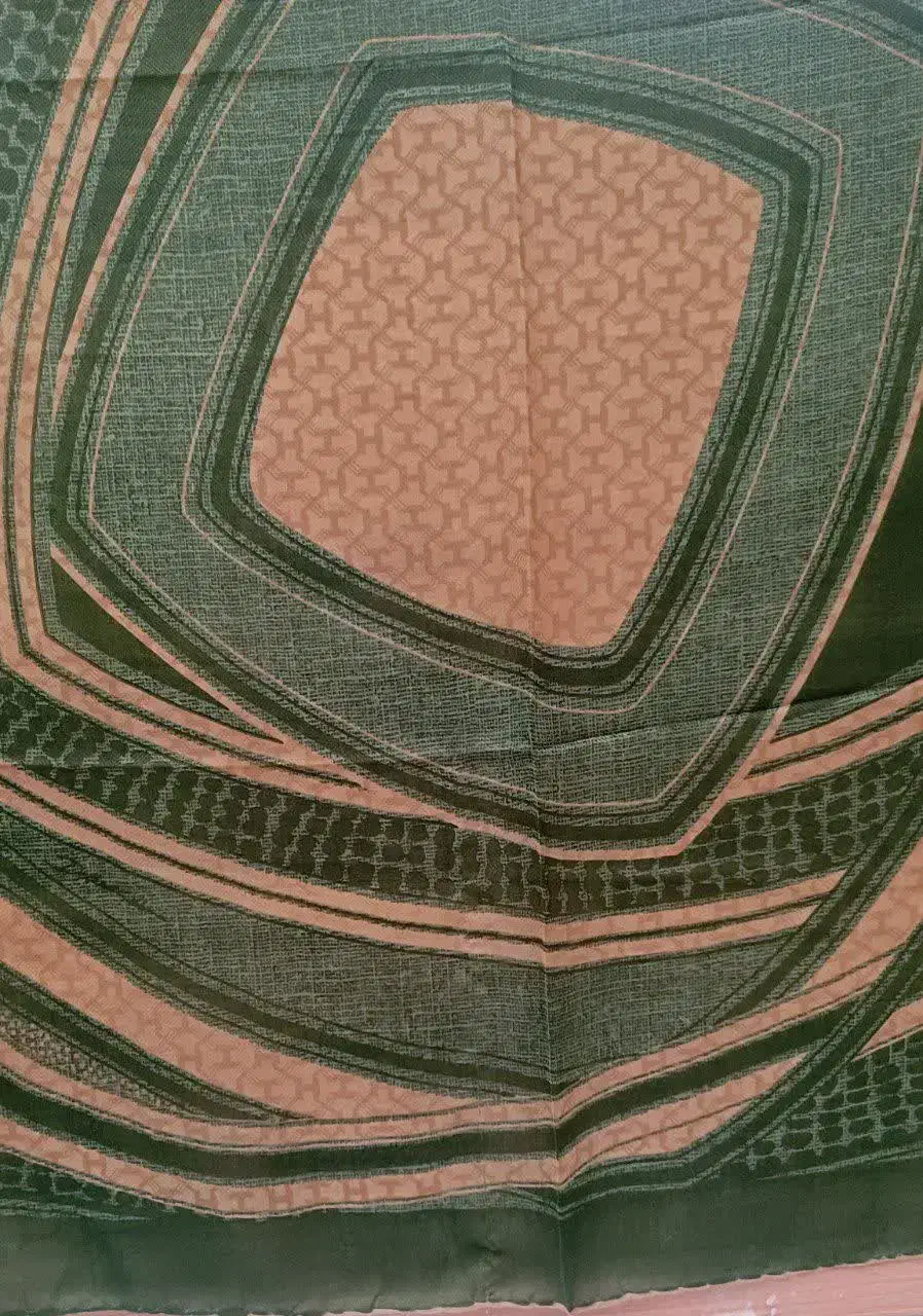 شال روسری|لباس|نیمبلوک, |دیوار