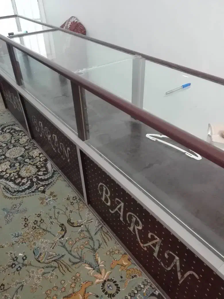 ویترین ،رگال،کمد  و حراج لباس بچگانه|حراج|رفسنجان, |دیوار