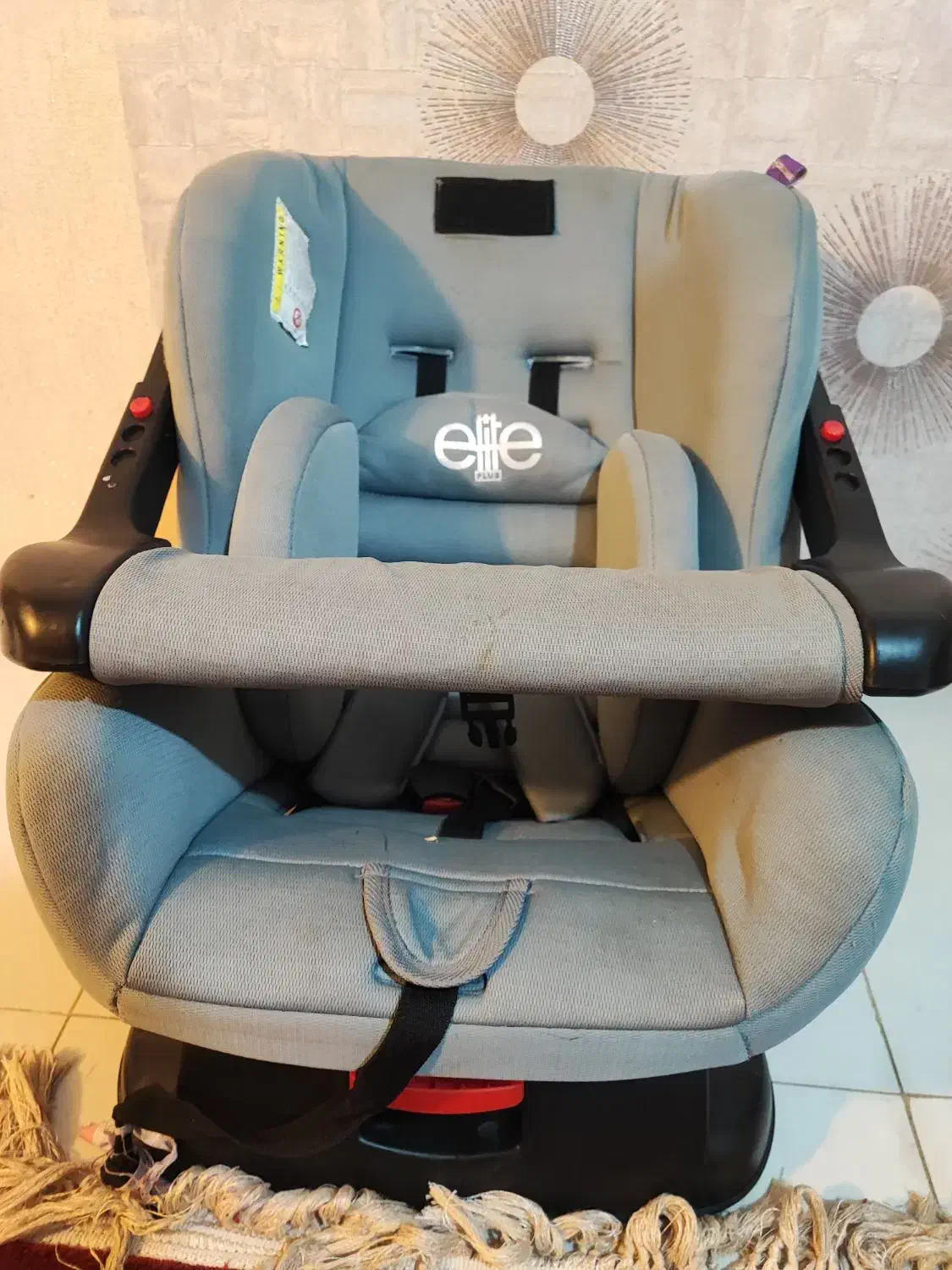 صندلی ماشین کودک کاملا سالم|کالسکه و لوازم جانبی|گرگان, |دیوار