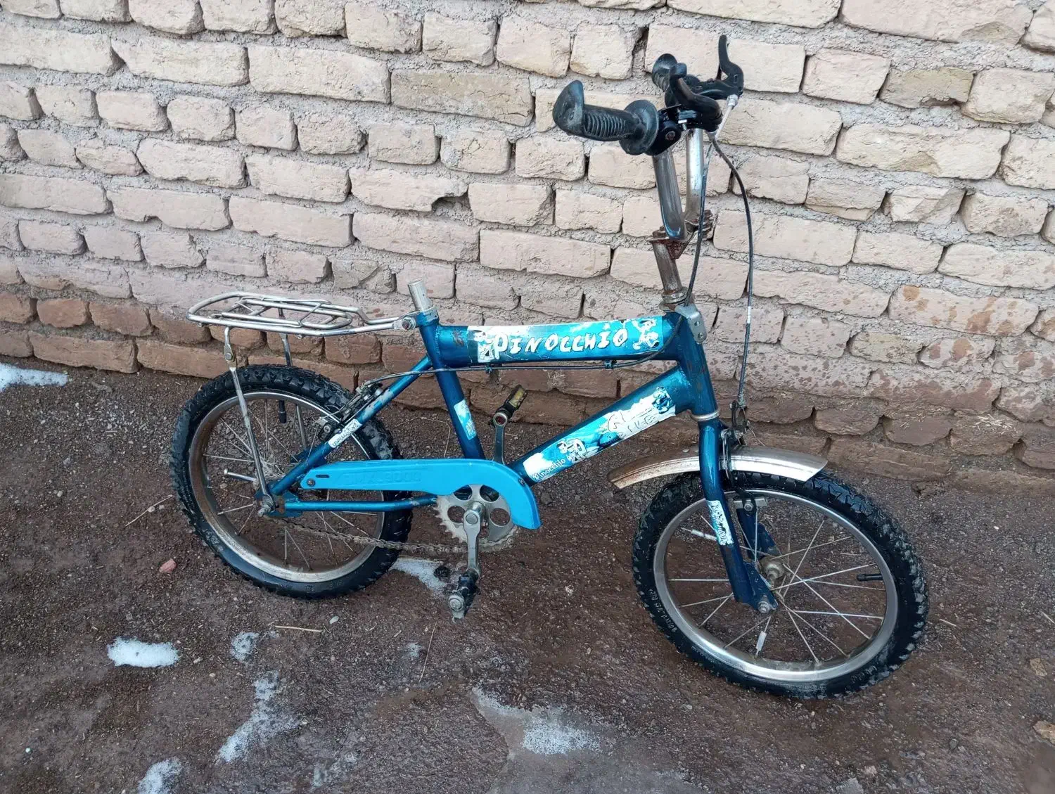 دوچرخه18|دوچرخه، اسکیت، اسکوتر|تربت‌حیدریه, منظر|دیوار