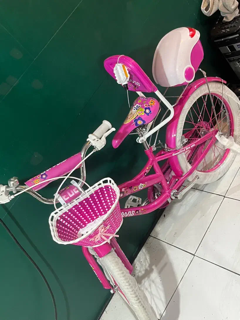 دوچرخه ویوا و دوچرخه سایز۱۲|دوچرخه، اسکیت، اسکوتر|اسلامشهر, مطهری|دیوار