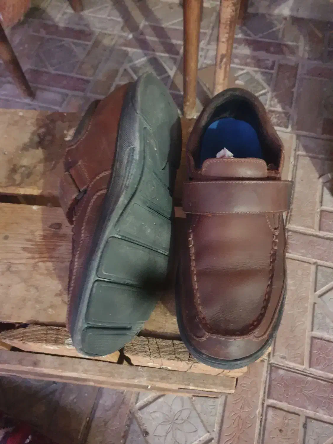کفش چرم طبیعی سایز ۴۴|کیف، کفش، کمربند|بناب, |دیوار
