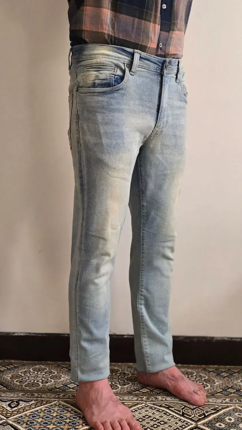 شلوار لی نونو|لباس|فولادشهر, ورزشگاه فولادشهر|دیوار