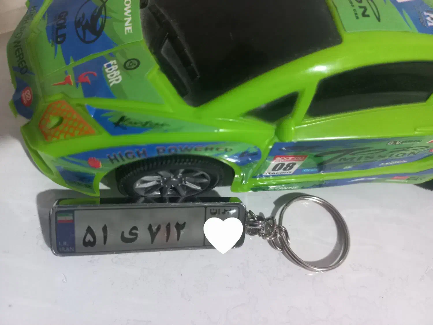 جاسوییچی رزینی|زیورآلات و اکسسوری|فولادشهر, B4|دیوار