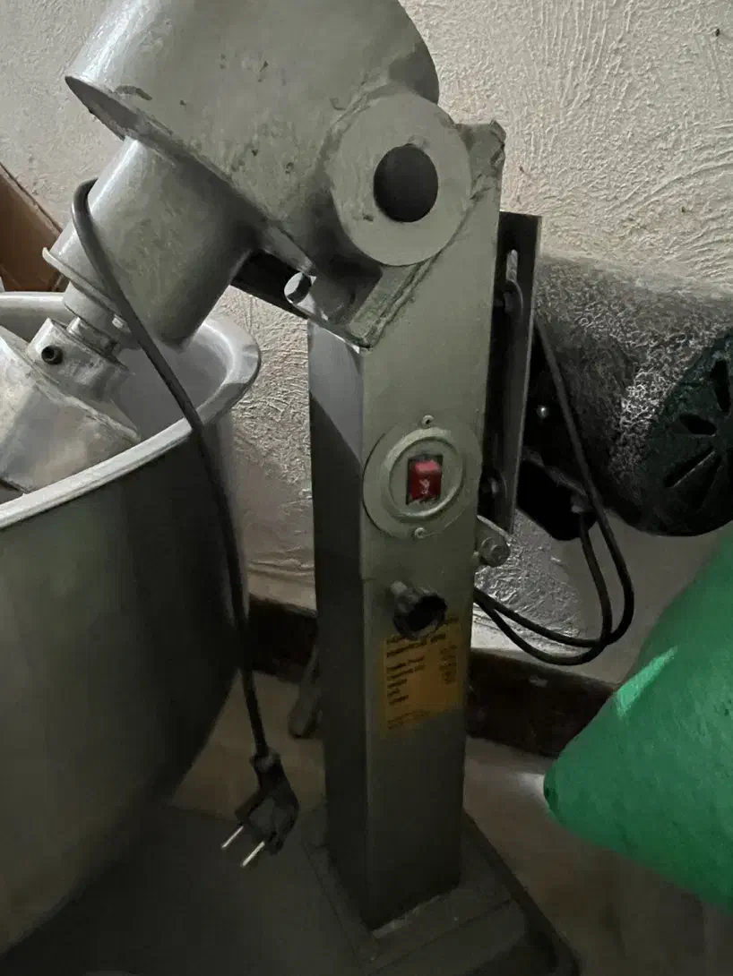 خمیر گیر نو|فروشگاه و مغازه|جیرفت, |دیوار